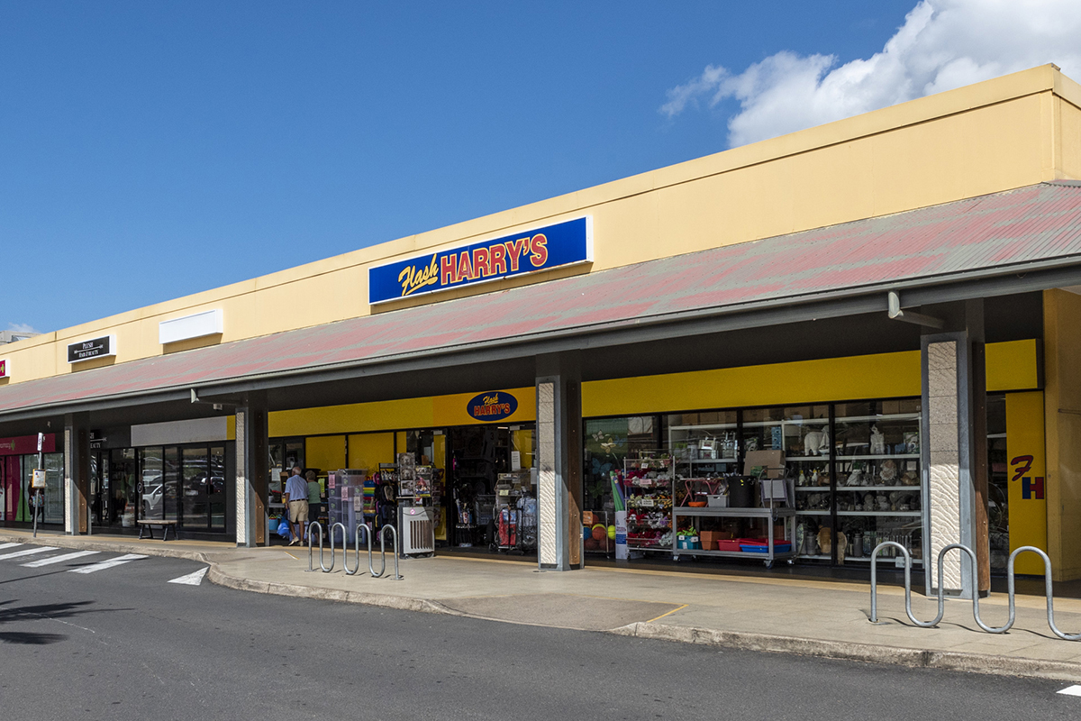 Flash Harry's store at Urangan Central